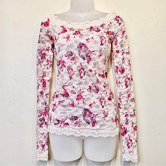 FP | Scandalous Y2K Coquette Scalloped Bodycon Floral Lace Sheer Second Skin Top - Picture 2 of 13